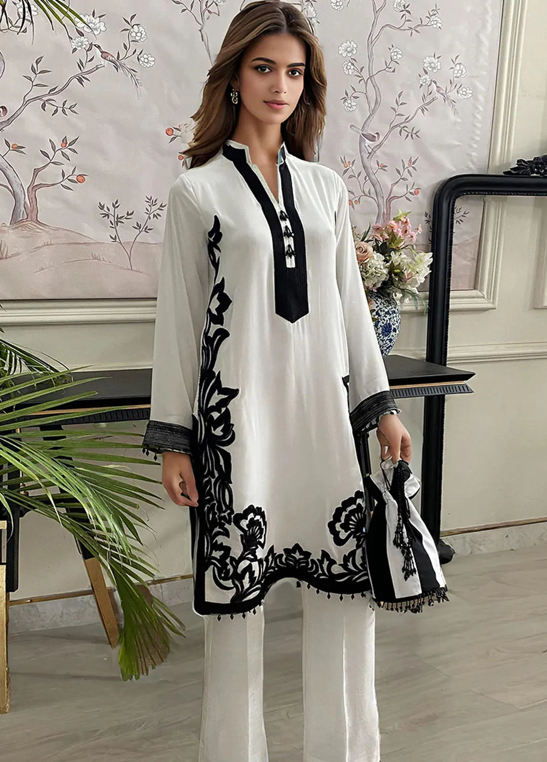 Threads & Motifs Pret Embroidered Viscose Silk 2 PIece Suit 9064.1