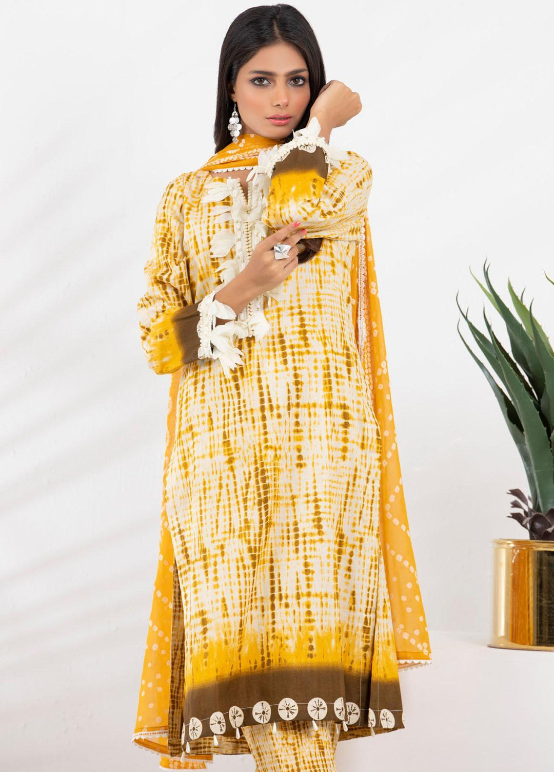 Tie & Die by ZS Textiles  Cotton Suits Unstitched 3 Piece ZS21TD-2 D-05 - Winter Collection