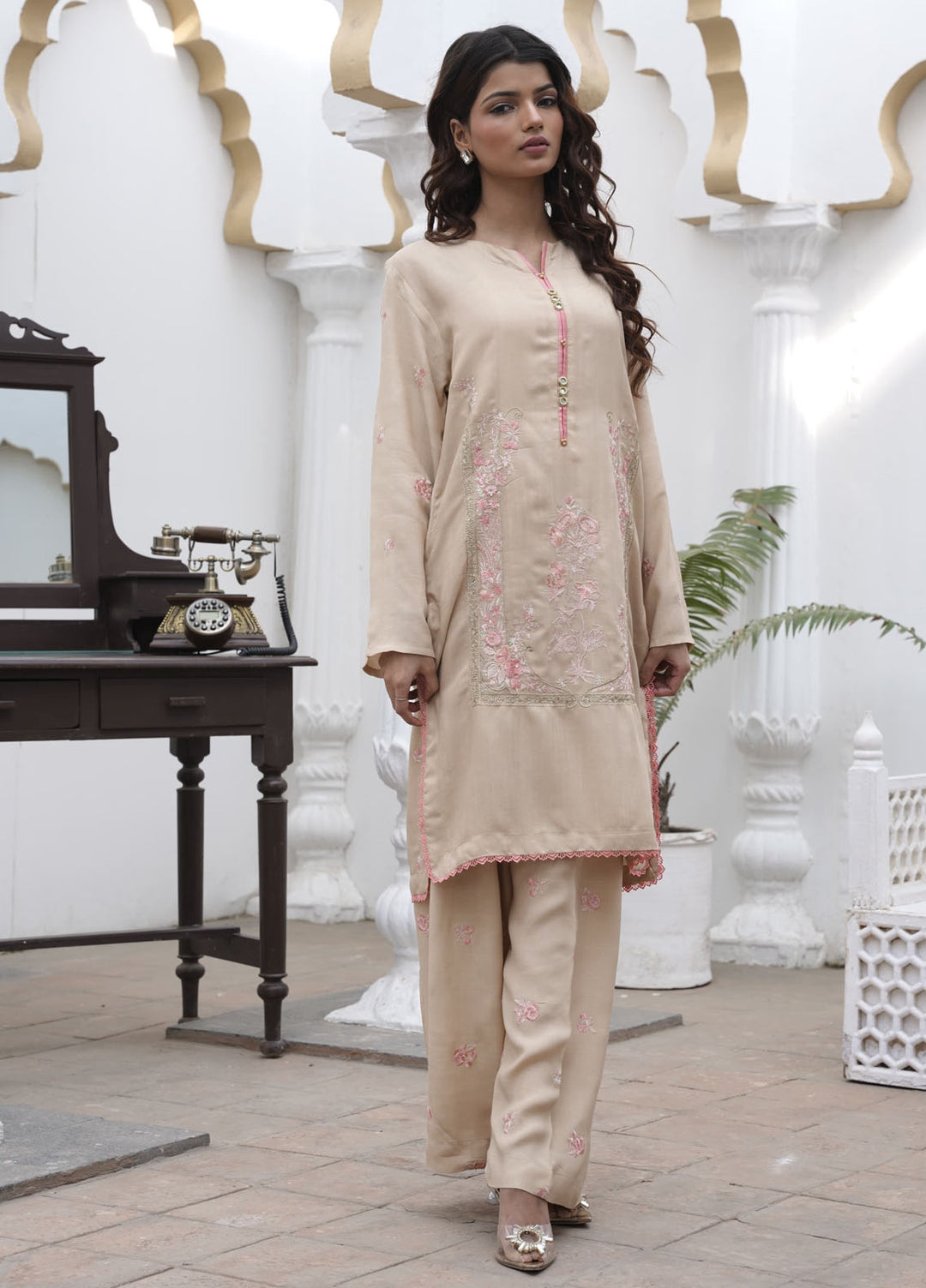 Tosheeza Saith Pret Embroidered Cotton 2 Piece Suit EDW#3
