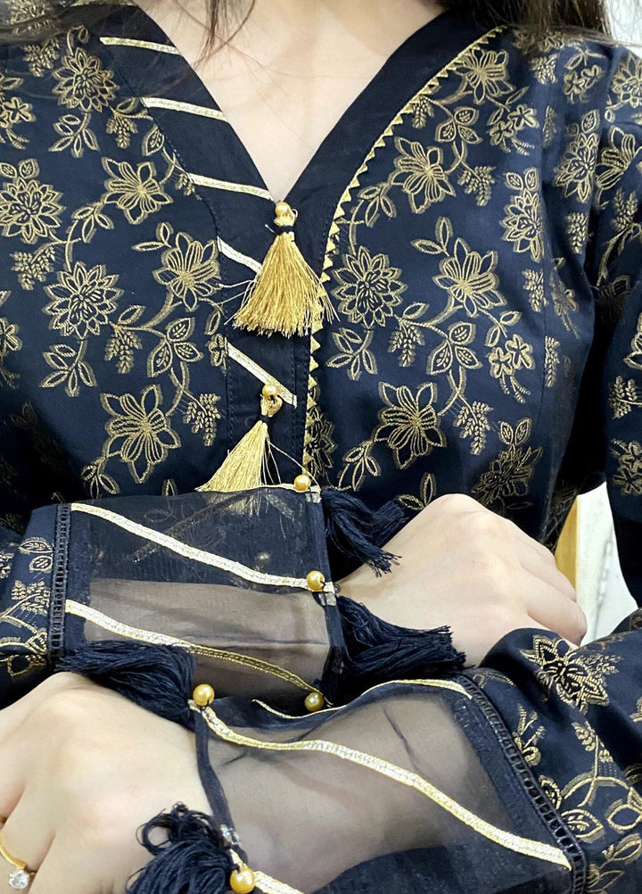 Urban Cut Pret Embroidered Cotton 1 Piece UC-1P-E0023