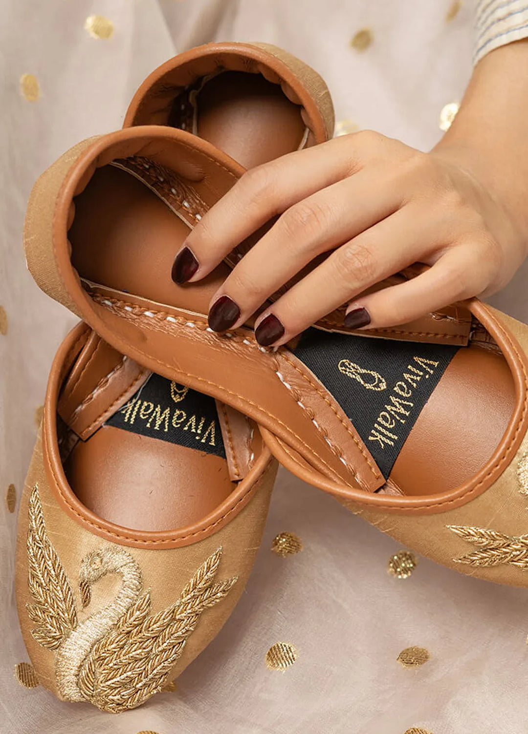 Vivawalk Festive Style Khussa Dazzling Duck