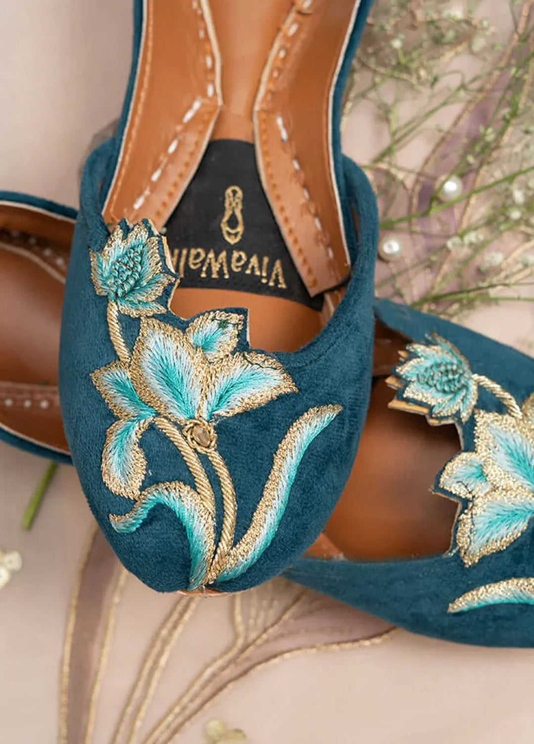 Vivawalk Festive Style Khussa Sapphire Bloom