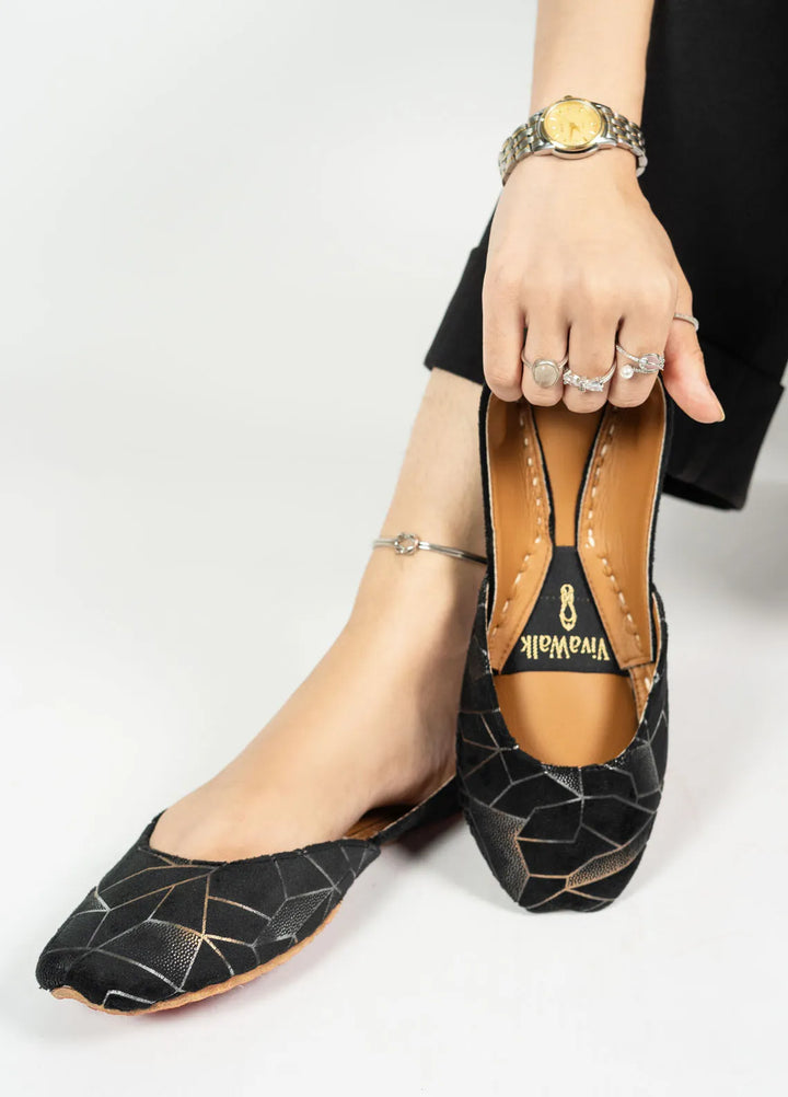 Vivawalk Festive Style Velvet Khussa Vogue Veil