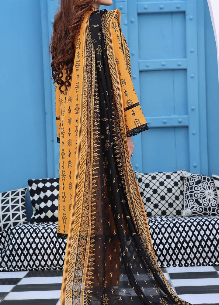 VS Textiles Printed Lawn Suits Unstitched 3 Piece VS24AM D-092 - Summer Collection