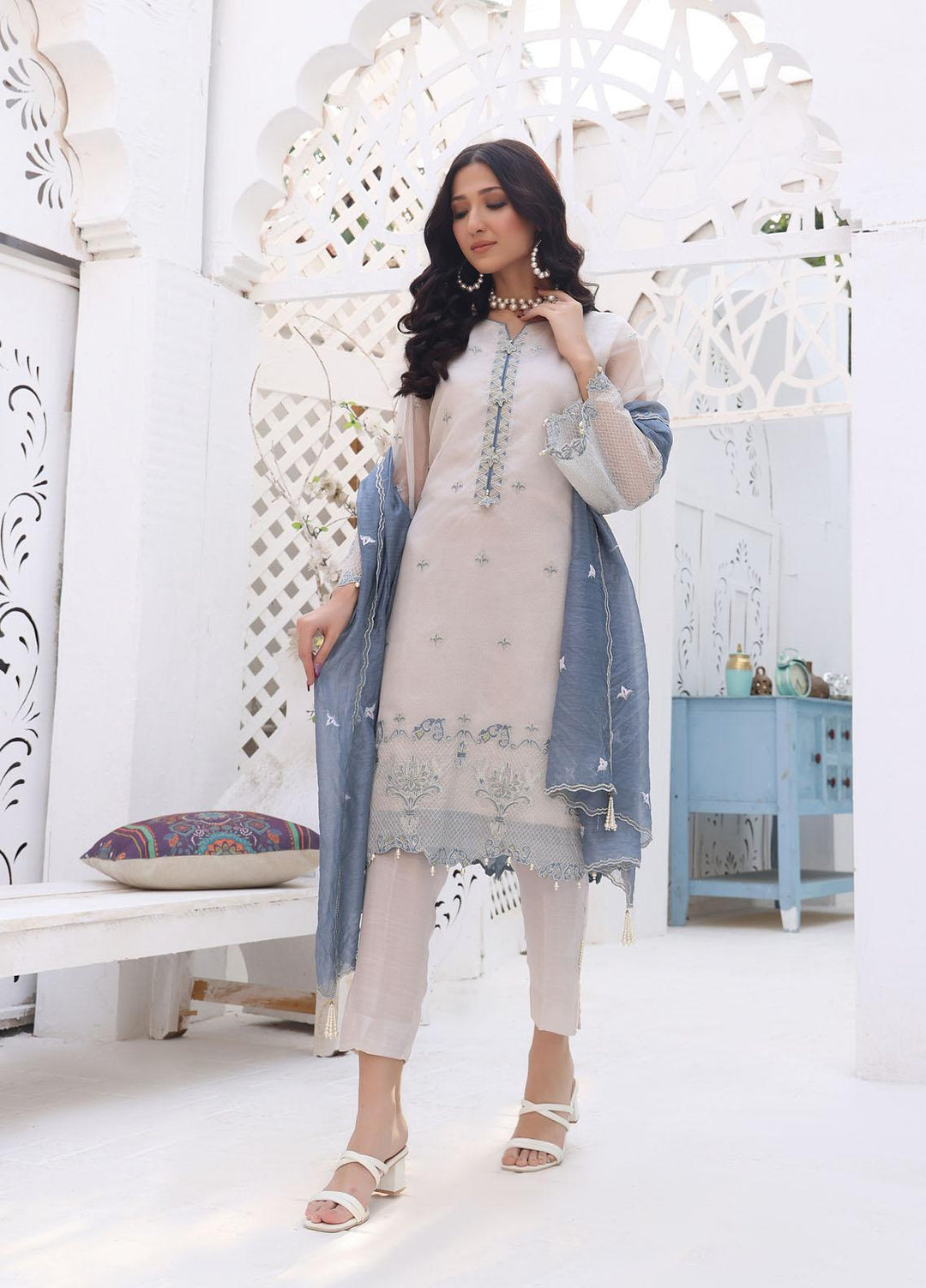 Weaves Pret Net 3 Piece Suit WV22AD W-006 ASHTI