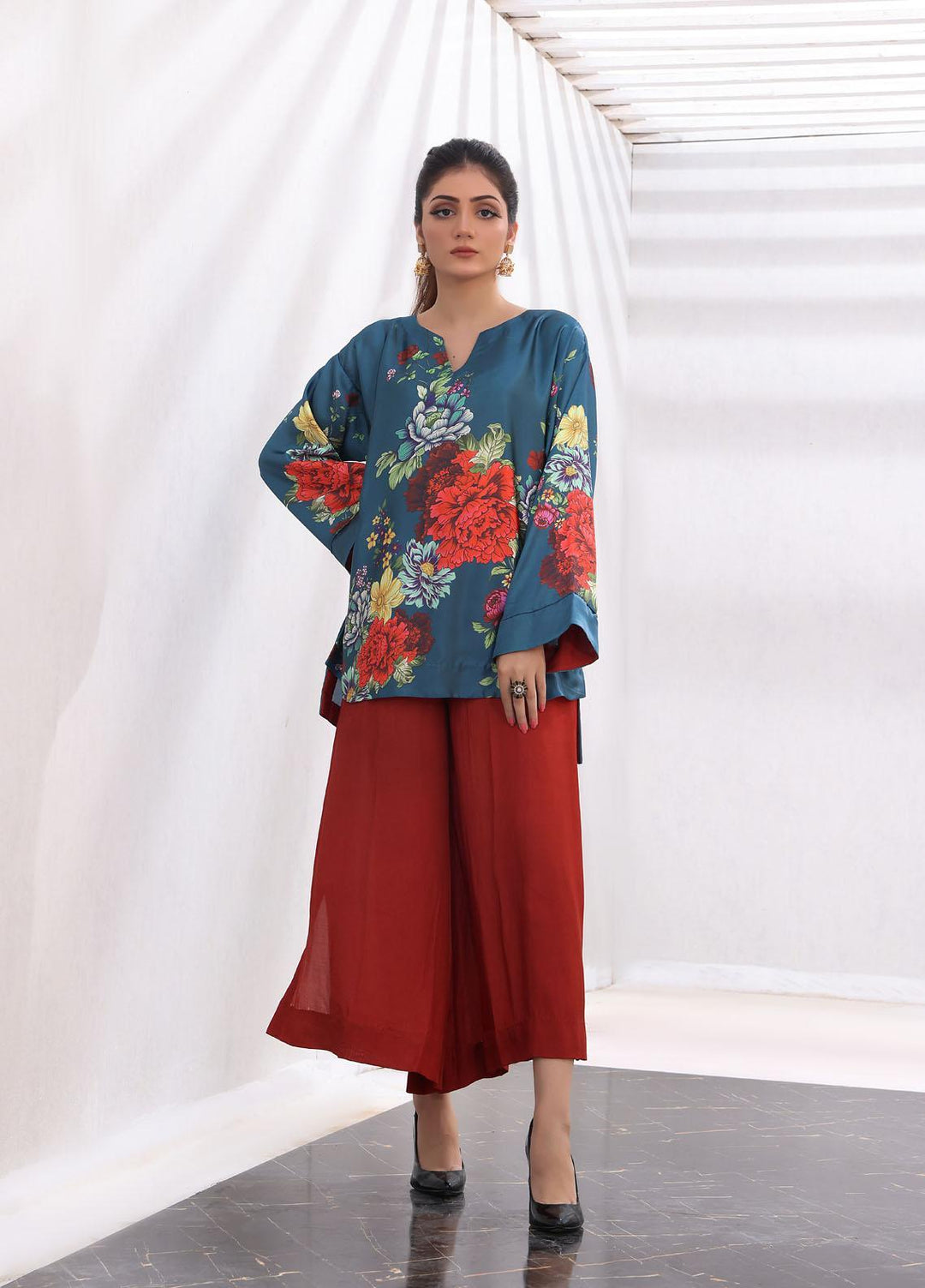 Weaves Pret Silk 2 Piece Suit WV22AD W-0012 LE FLEUR
