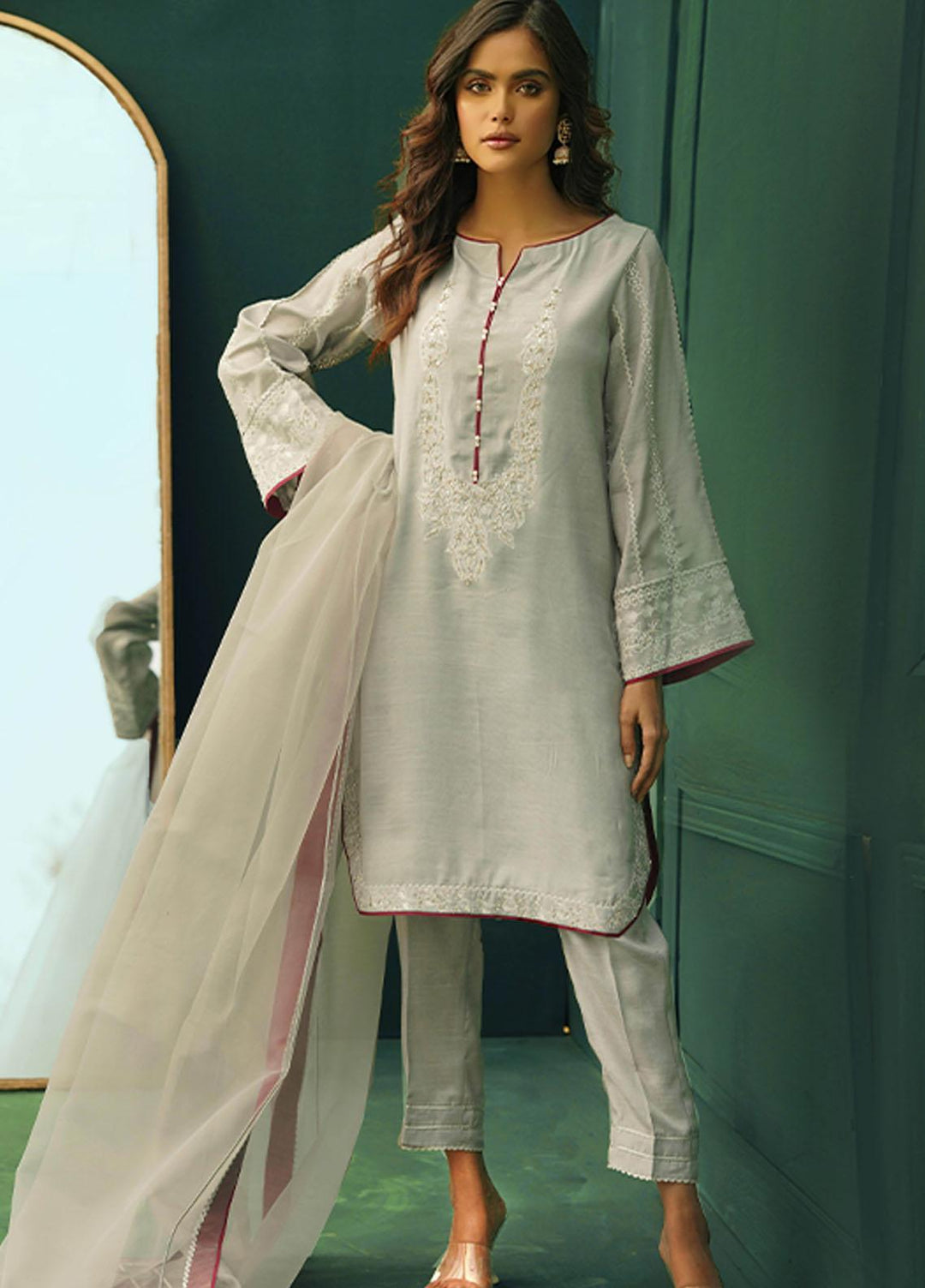 Zaaviay Festive Pret Raw Silk 3 Piece Suit ZV22PE HUSN