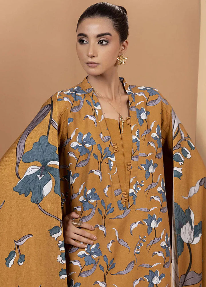 Zara By Humdum Printed Khaddar Suit Unstitched 3 Piece HD24ZK D-08 - Winter Collection