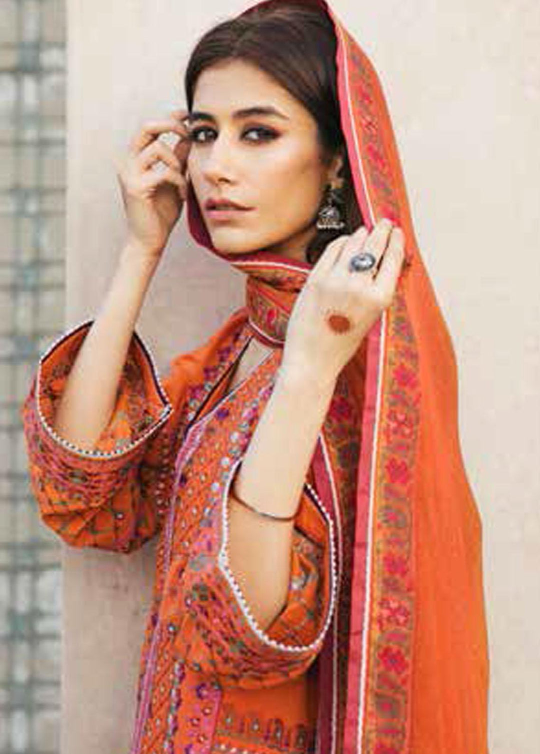 Zara Shahjahan Embroidered Lawn Suits Unstitched 3 Piece ZSJ22E Aabroo B - Luxury Collection