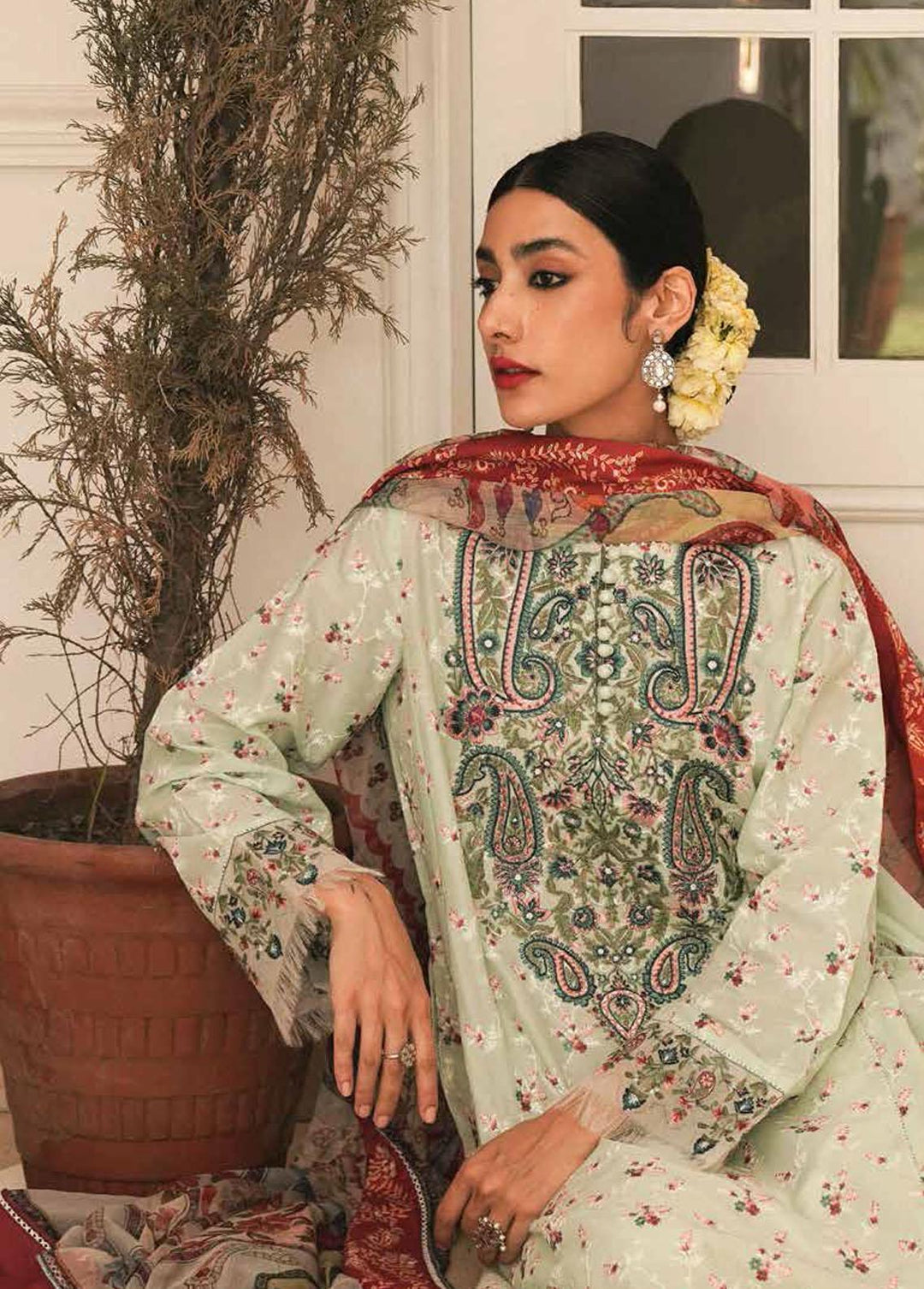 Zara Shahjahan Embroidered Lawn Suits Unstitched 3 Piece ZSJ22E Zeeba A - Luxury Collection