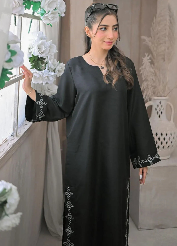 Zauk Luxury Pret Embroidered Raw Silk 2 Piece Suit Smoky Black