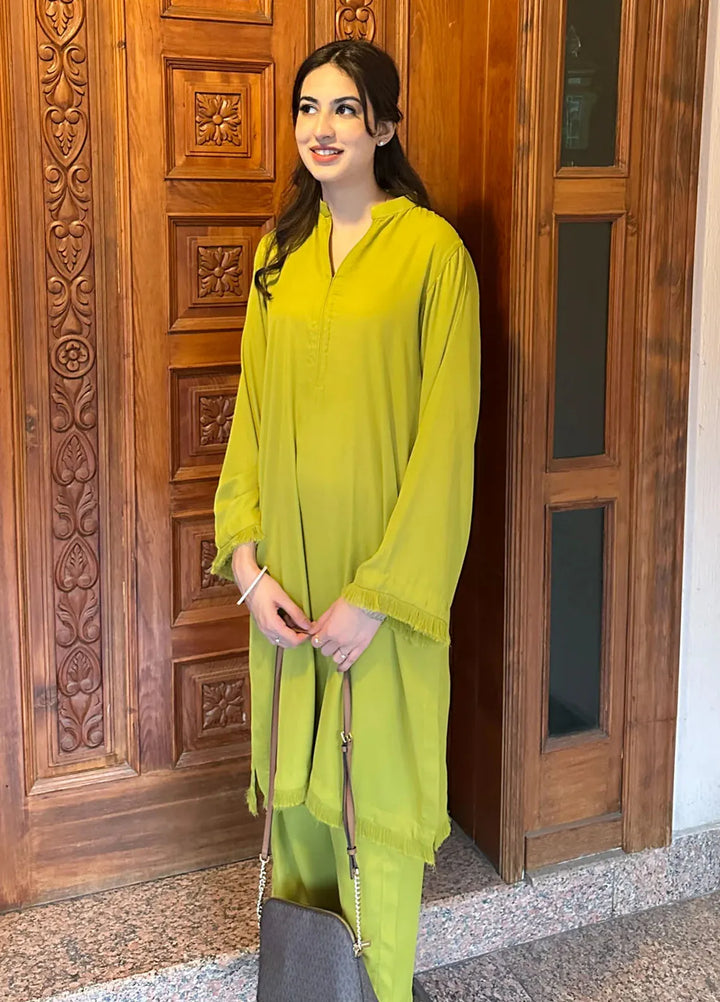 Zenyre Pret Solid Crepe 2 Piece Suit Lime Glow