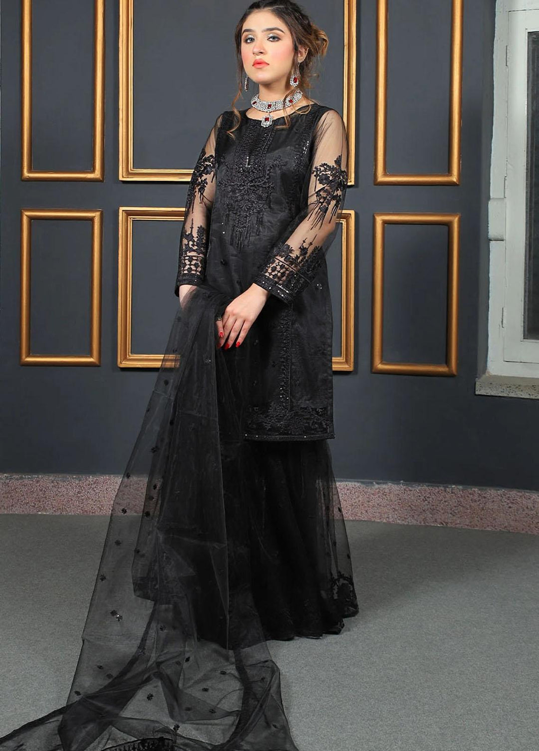 Madame Pret Embroidered Net 3 Piece MDM21Z 2401