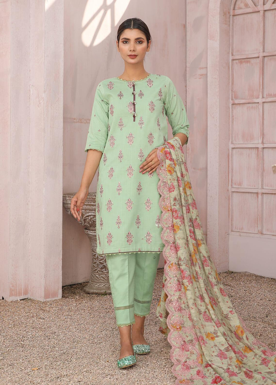 Zimal by Humdum Embroidered Lawn Suits Unstitched 3 Piece HD22Z D-04 - Summer Collection
