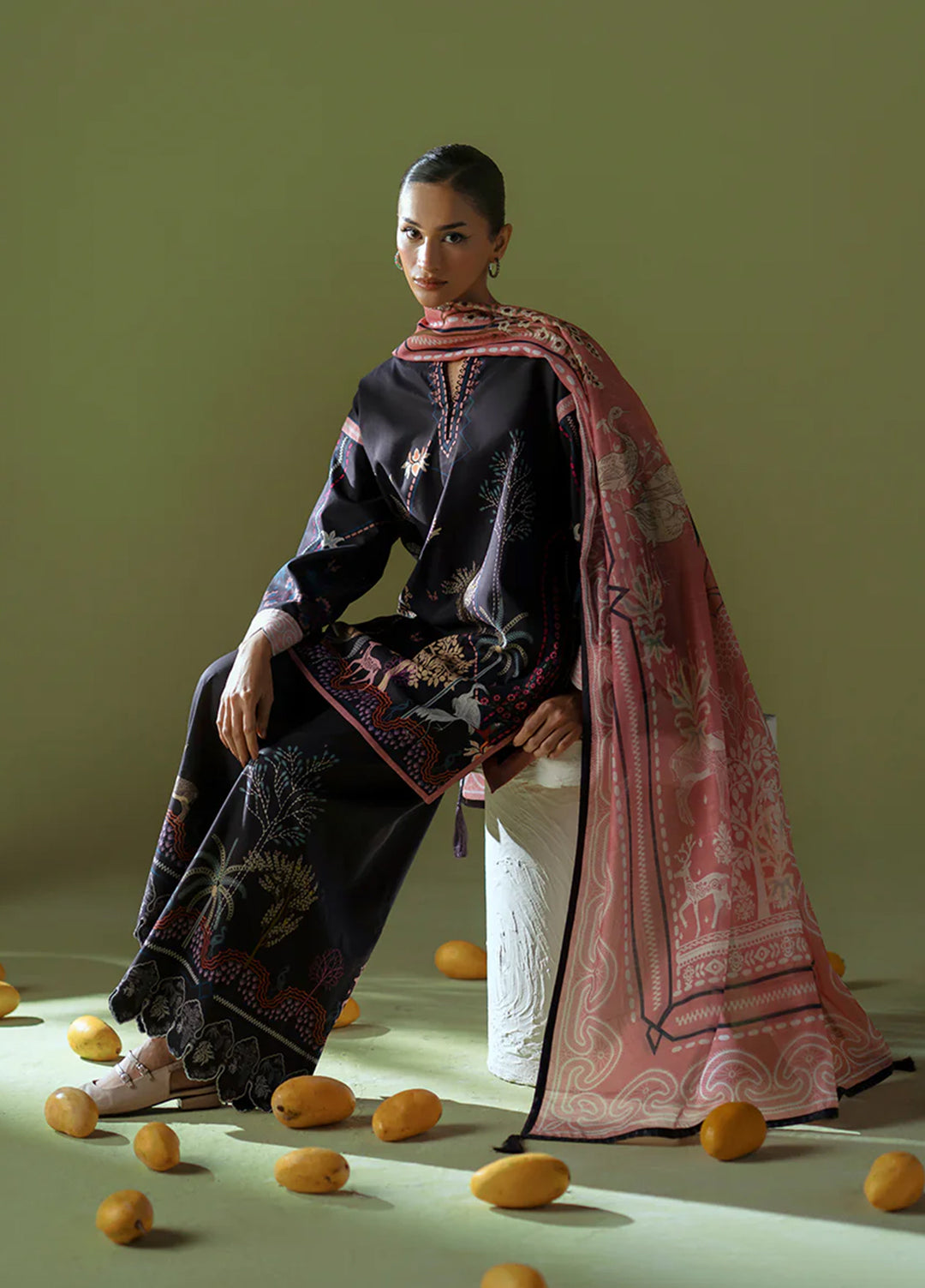Joolie Prints by Saira Rizwan Printed Cambric Suits Unstitched 3 Piece SR25JP JPU25-04 City Bloom - Summer Collection