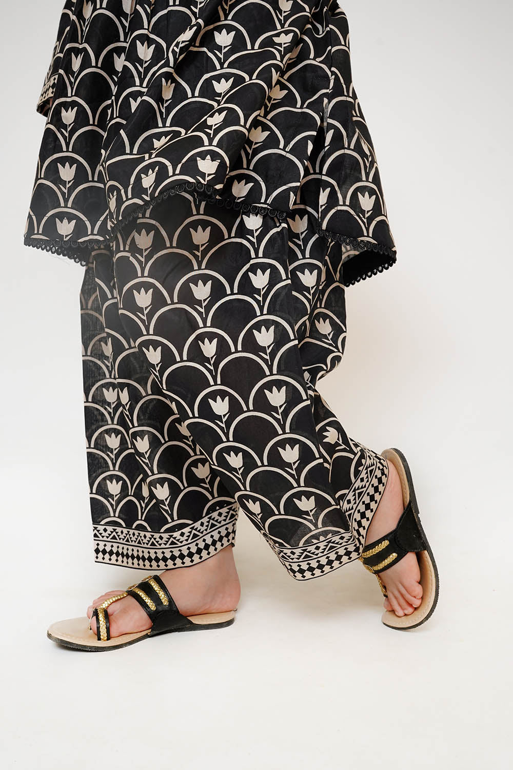 Senorita Kids RTW Printed Lawn Cotton 3 Piece Suit KAD-03497 Eid Collection
