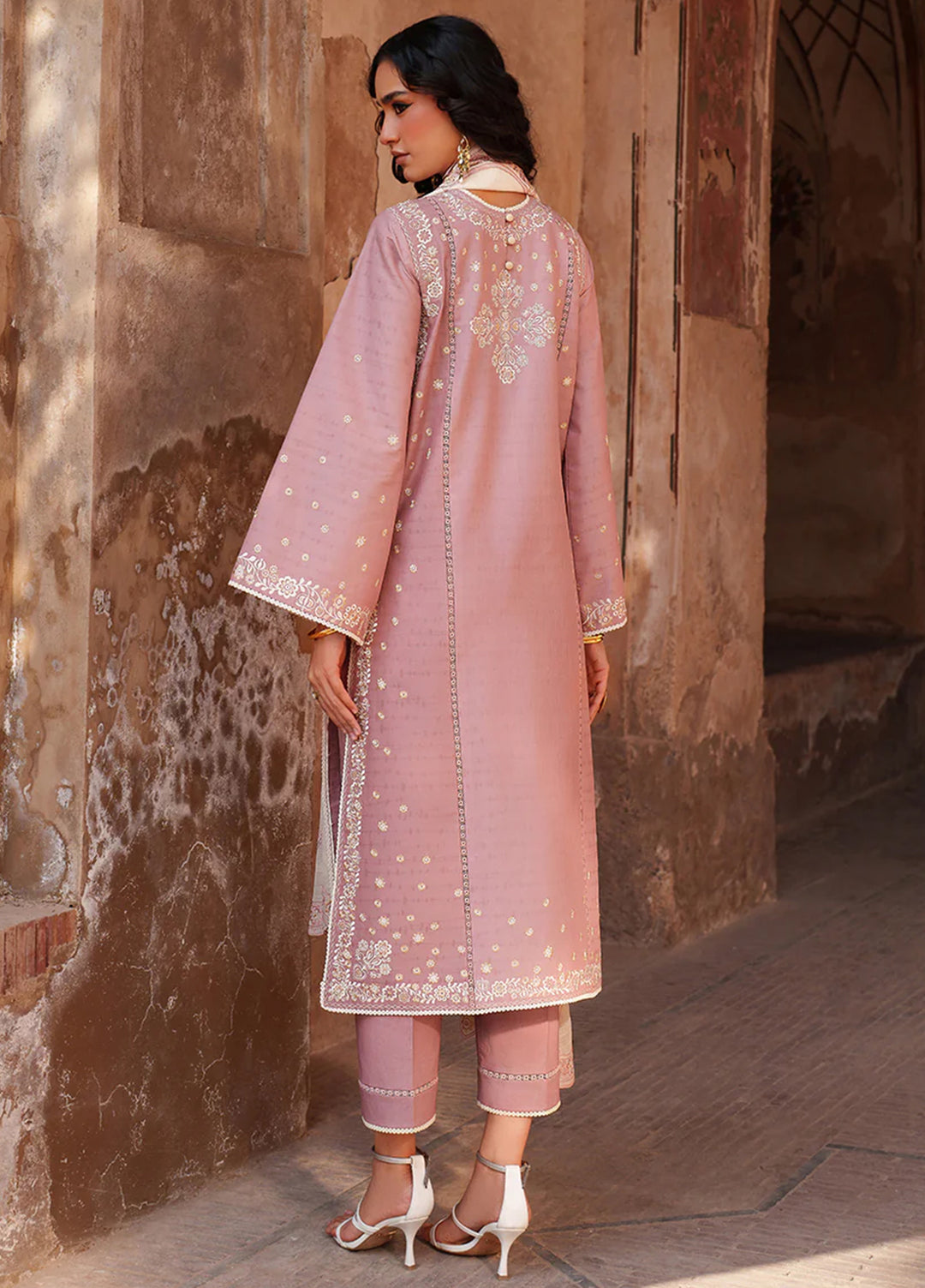 Suroor by Bin Ilyas RTW Embroidered Jacquard Lawn 3 Piece Suit BI26PSL 245B - Festive Collection