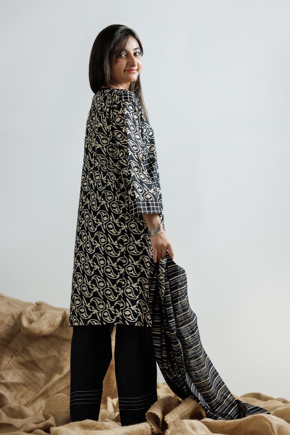 Senorita Girls Ready to Wear Girls Black and Fawn Casual 3 Piece Suit Cotton Lawn Printed GAD-03161 - Summer Collection