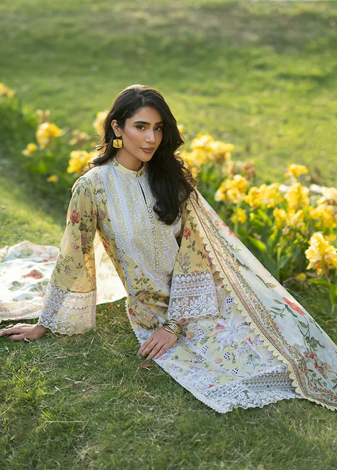 Zainab Chottani Unstitched Embroidered Lawn 3 Piece Suit ZC26ULE Dune 12 - Eid Collection