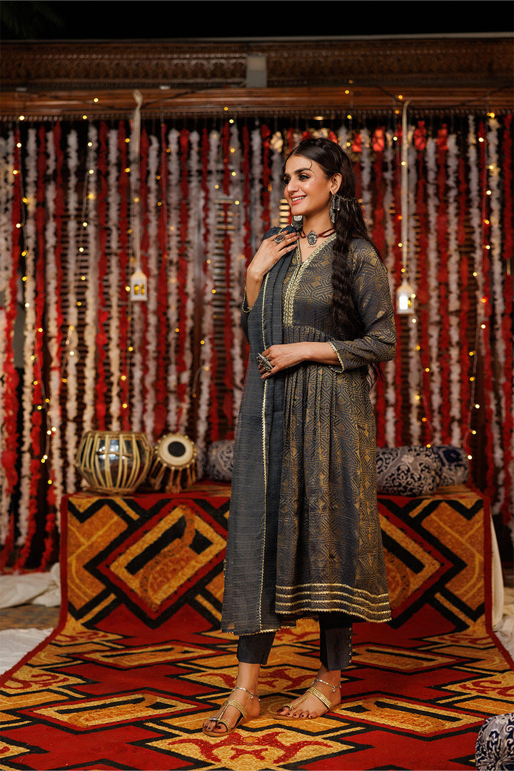 Senorita Women RTW Women Embroidered Grey and Gold Casual plus 3 Piece Suit Viscose Jacquard LBD-02539 - Winter Collection