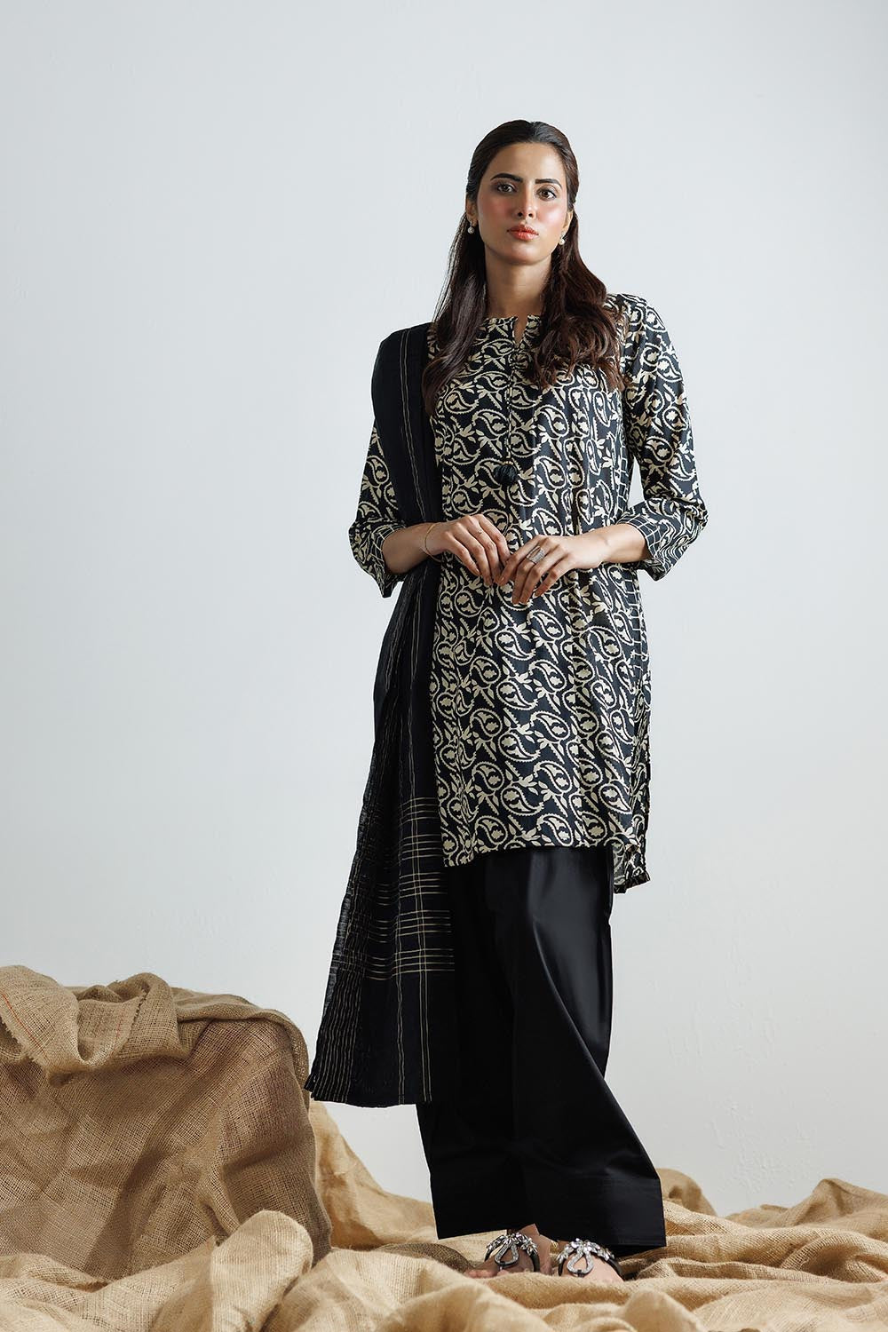 Senorita Women RTW Women Black and Fawn Casual 3 Piece Suit Cotton Printed Lawn LAD-03121 - Summer Collection