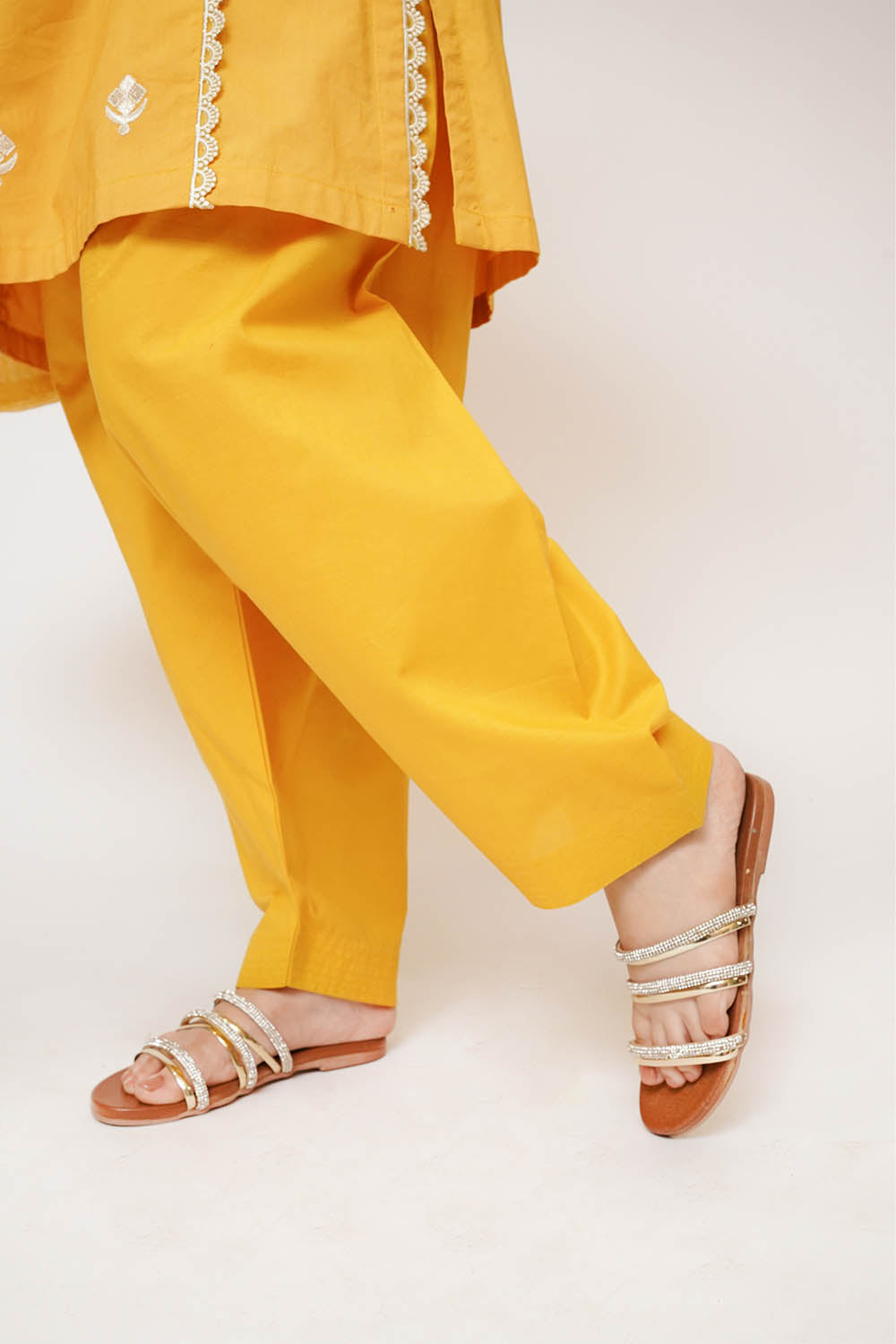 Senorita Girls RTW Embroidered Cotton 3 Piece Suit GAD-03415 Eid Collection