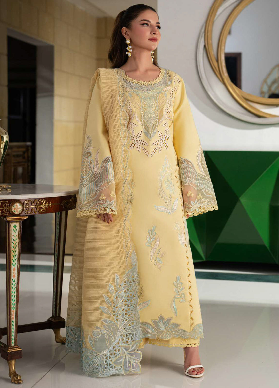 Carnation by Rang Rasiya Unstitched Embroidered Lawn 3 Piece Suit RR26UCL D9 NADIA - Eid Collection