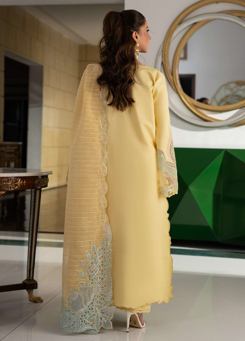 Carnation by Rang Rasiya Unstitched Embroidered Lawn 3 Piece Suit RR26UCL D9 NADIA - Eid Collection