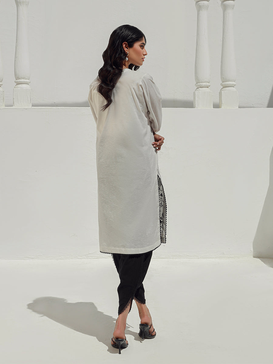 Salitex Women Embroidered 1 Piece Cambric Shirt WRTKBA24AL152 - Summer Collection