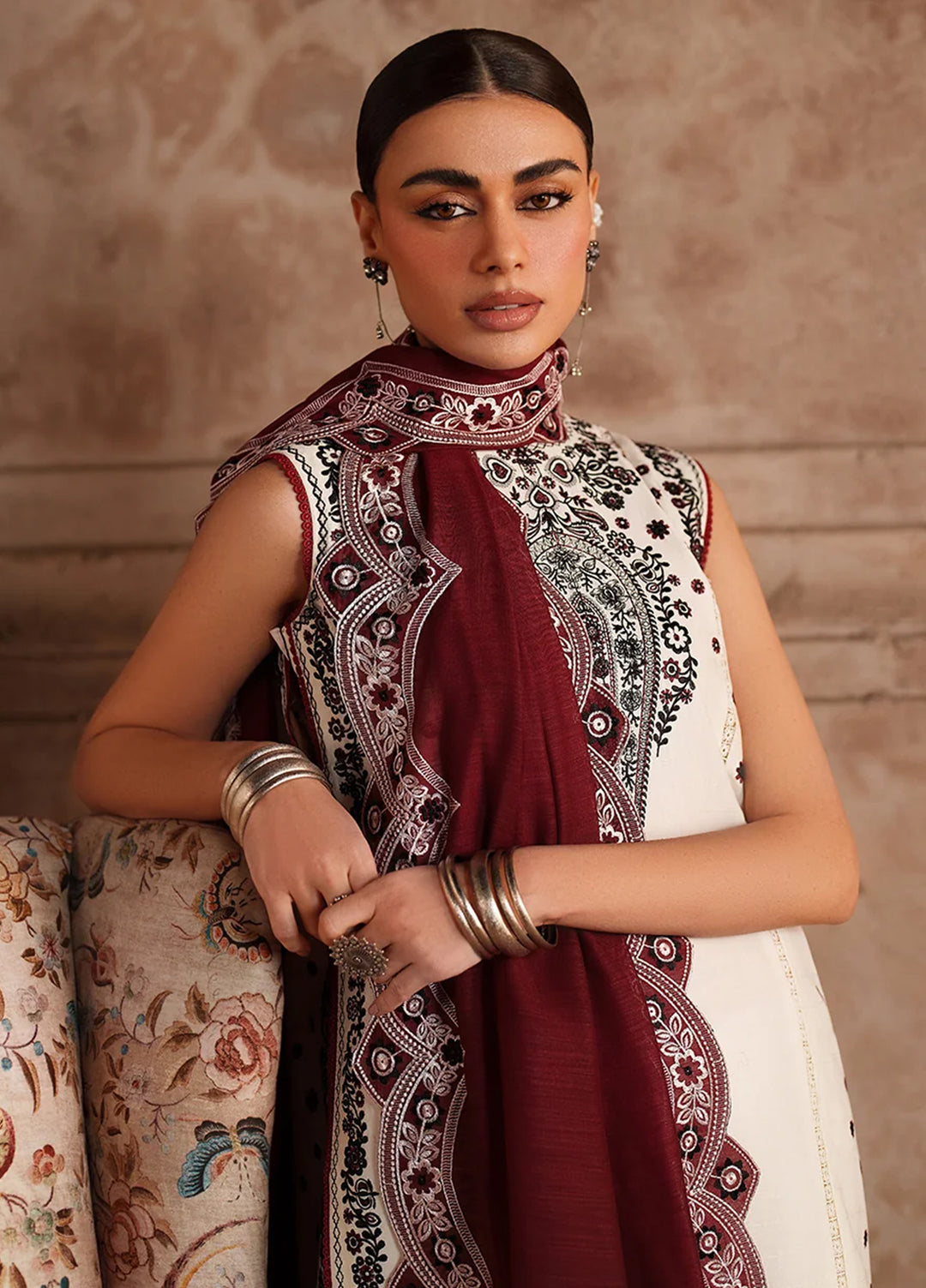 Suroor by Bin Ilyas RTW Embroidered Jacquard Lawn 3 Piece Suit BI26PSL 245A - Festive Collection