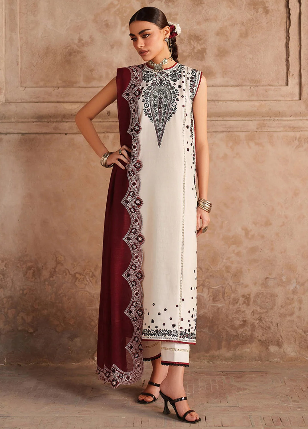 Suroor by Bin Ilyas RTW Embroidered Jacquard Lawn 3 Piece Suit BI26PSL 245A - Festive Collection