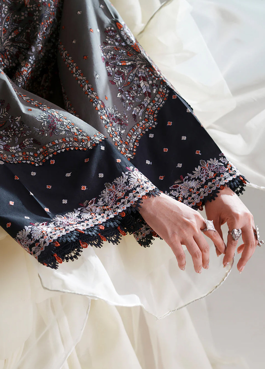 Amour by Bin Ilyas Unstitched Embroidered Lawn 3 Piece Suit BI26ULA 182A - Festive Collection