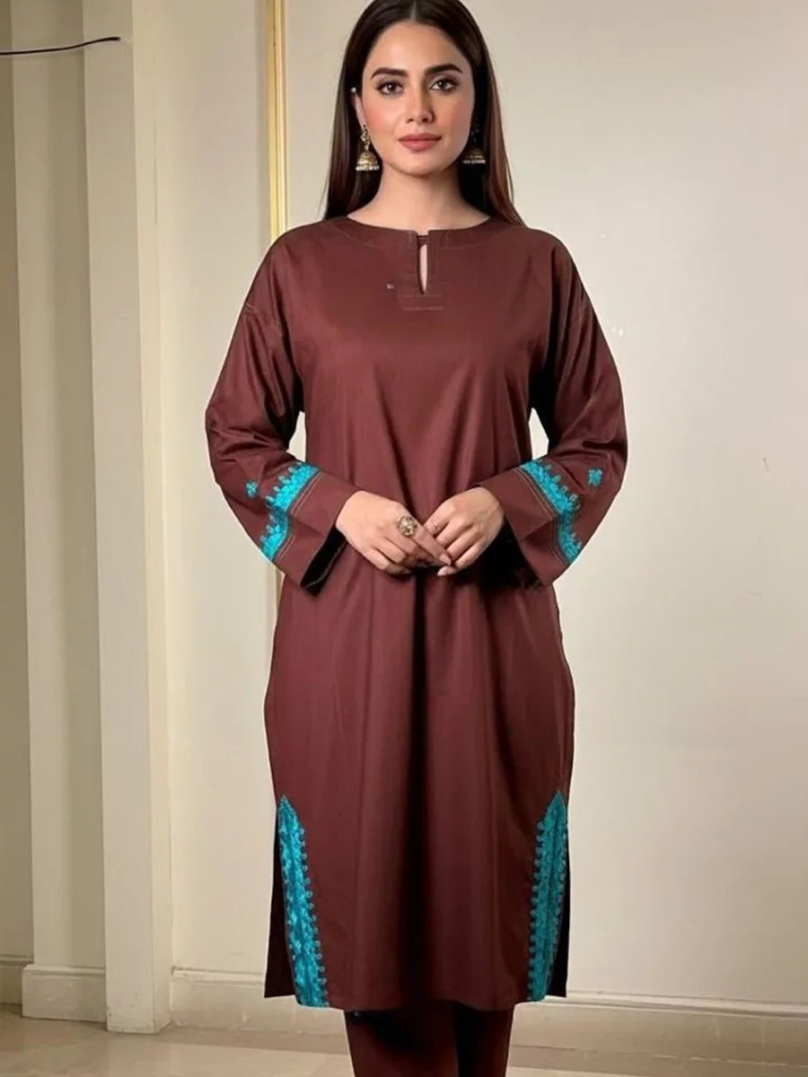 Salitex Women Embroidered Cambric 2 Piece Suit SPW6BSE150-A - Winter Collection