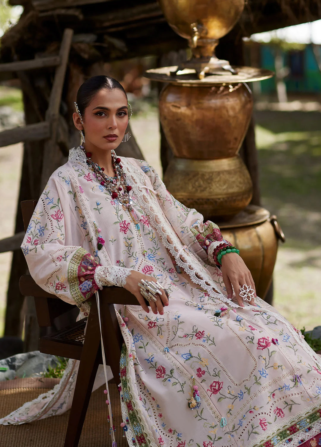 Kashmee Legacy by Elan Unstitched Embroidered Slub Lawn 3 Piece Suit EL26ULKL Sozraag EL26-03A - Festive Collection