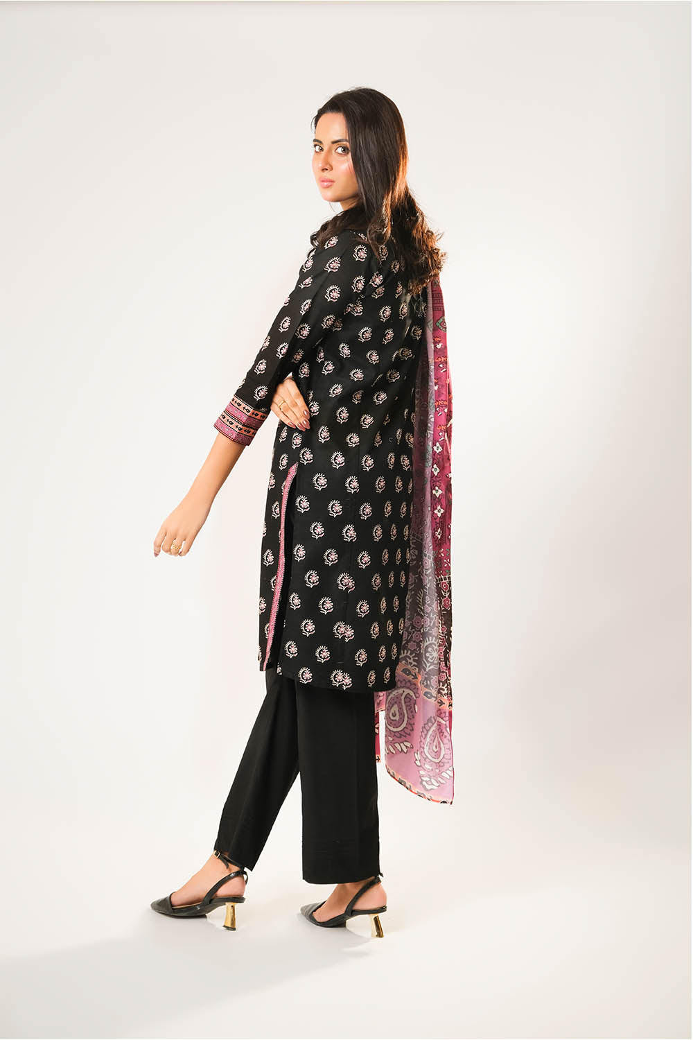 Senorita Women RTW Women Black and Multicolor Casual 3 Piece Suit Cotton Khaddar Printed LAD-03197 - Winter Collection