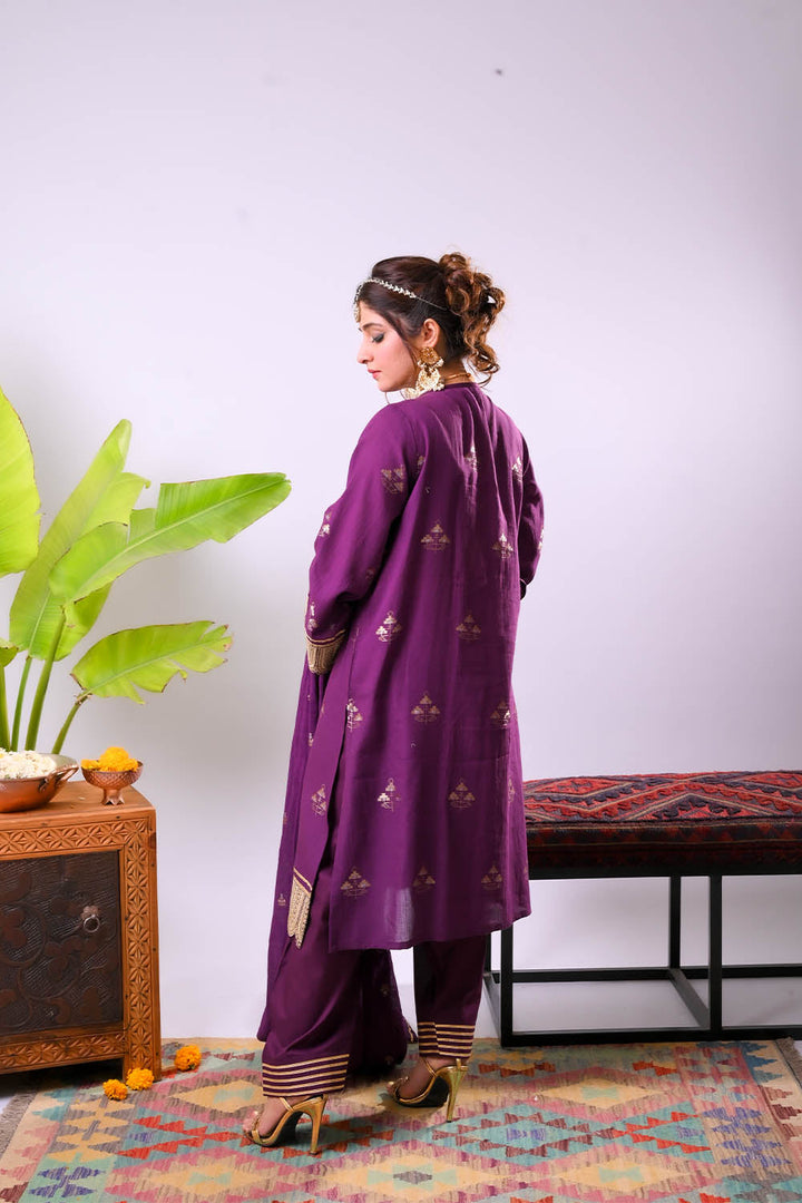 Senorita Women RTW Embroidered Jacquard 3 Piece Suit LBD-03341 Eid Collection