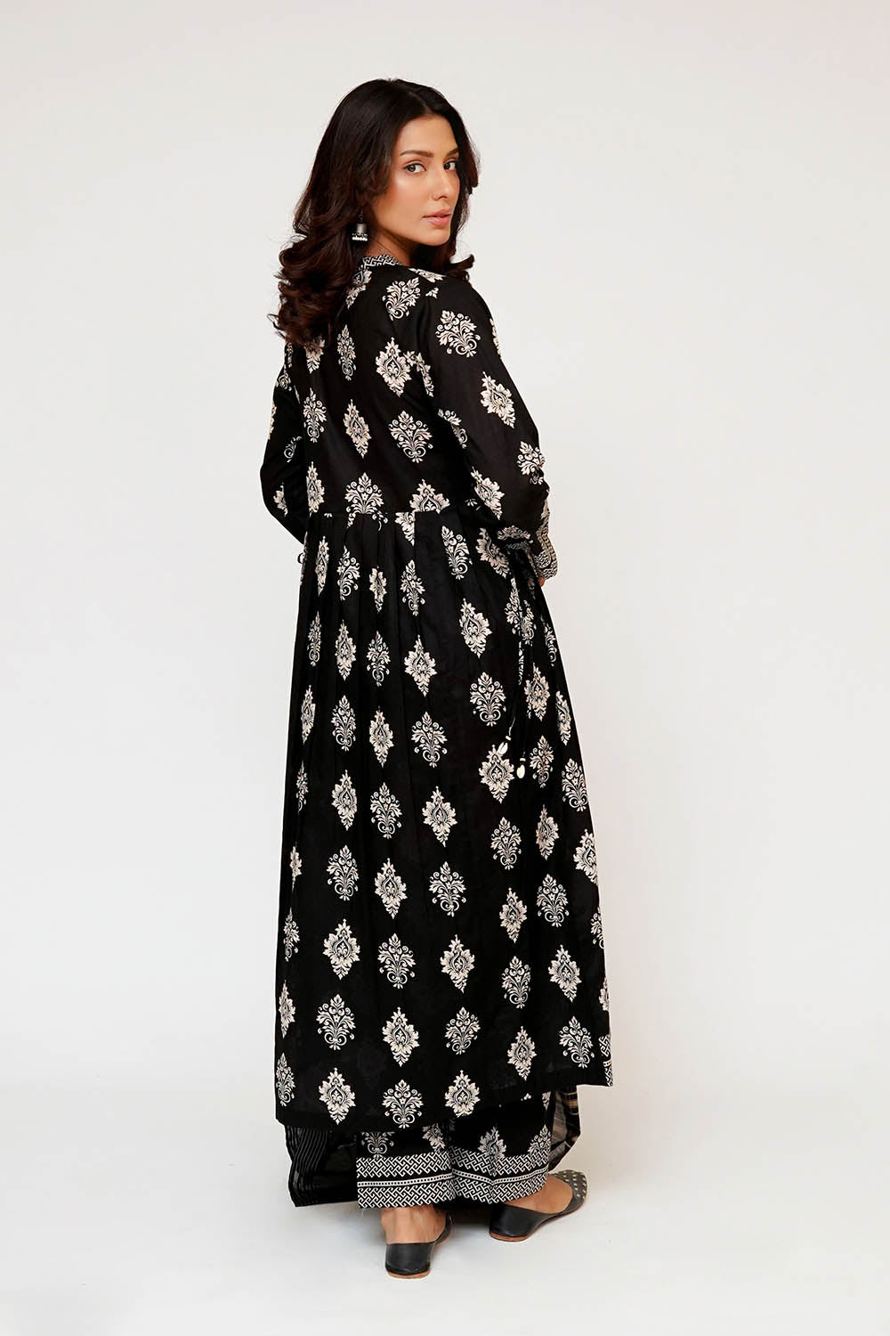 Senorita Women RTW Printed Lawn Cotton 3 Piece Suit LAD-03488 Eid Collection