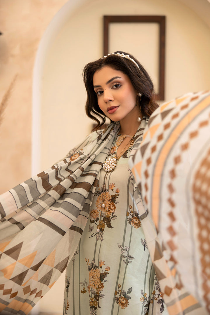 Printed Perfection by Waresha RTW Printed Lawn 3 Piece Suit Gulnaar Essence Festive Collection