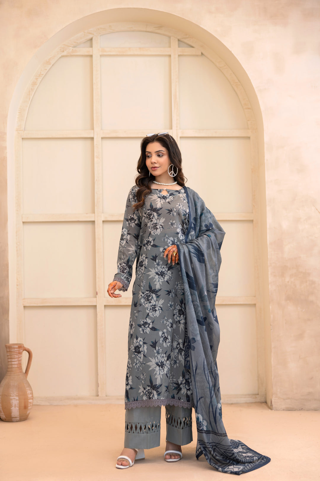 Printed Perfection by Waresha RTW Printed Lawn 3 Piece Suit Zeenat Royale Festive Collection