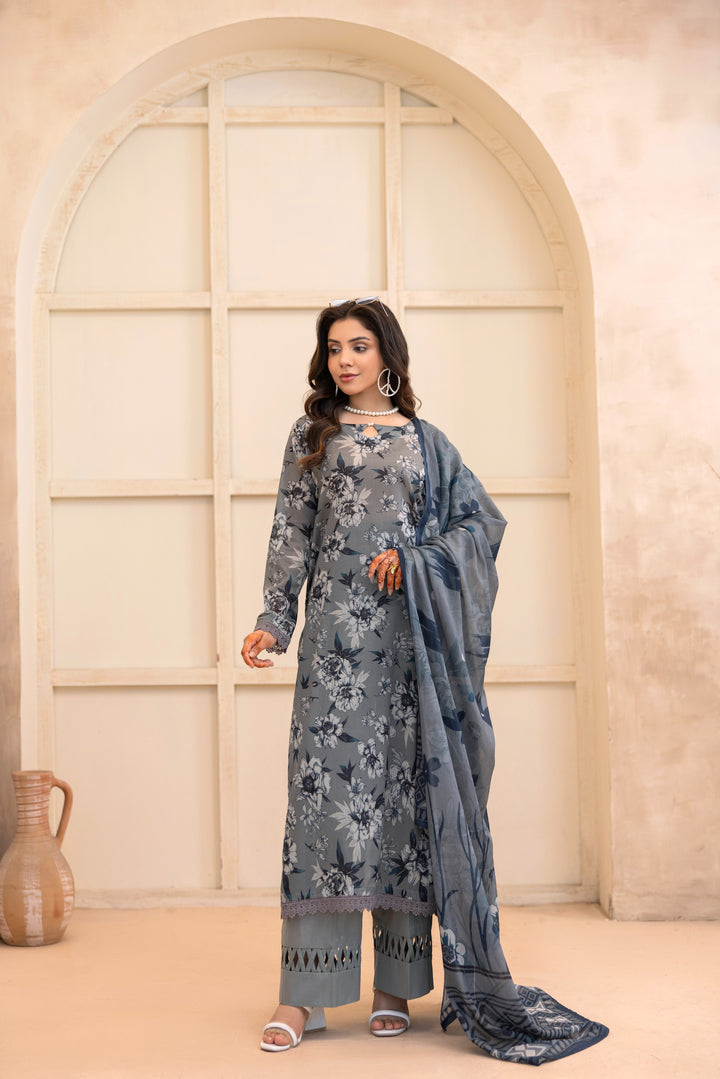 Printed Perfection by Waresha RTW Printed Lawn 3 Piece Suit Zeenat Royale Festive Collection