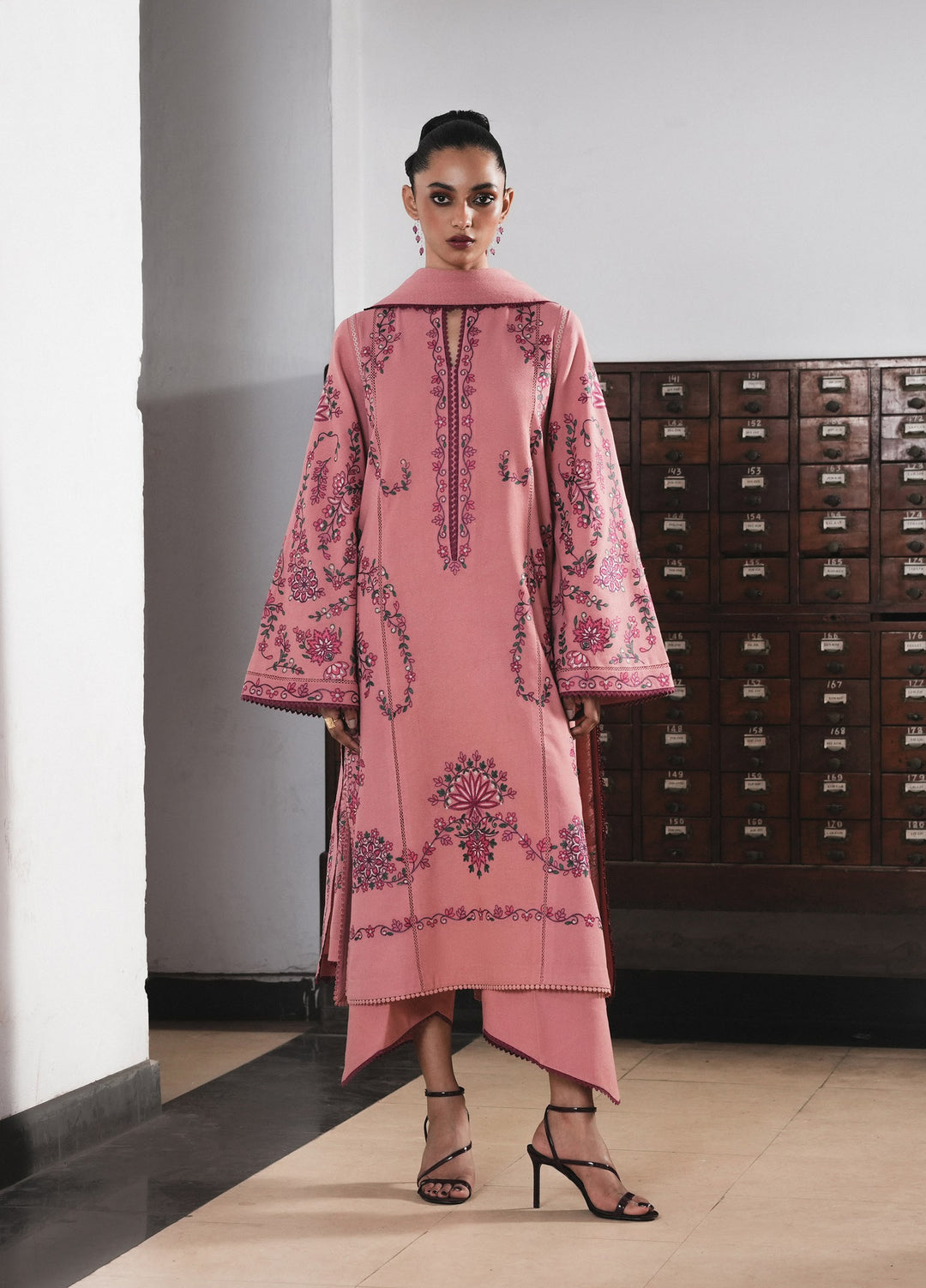 Jugnu by Hussain Rehar Unstitched Embroidered Karandi 3 Piece Suit HR26UJK Dalia - Winter Collection