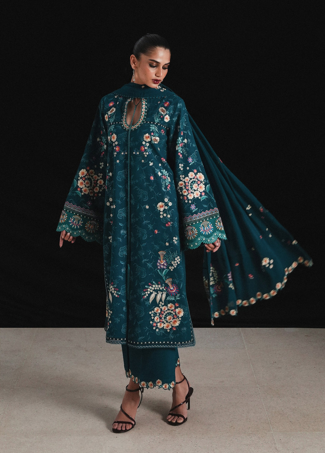 Jugnu by Hussain Rehar Unstitched Embroidered Karandi 3 Piece Suit HR26UJK Baagh - Winter Collection