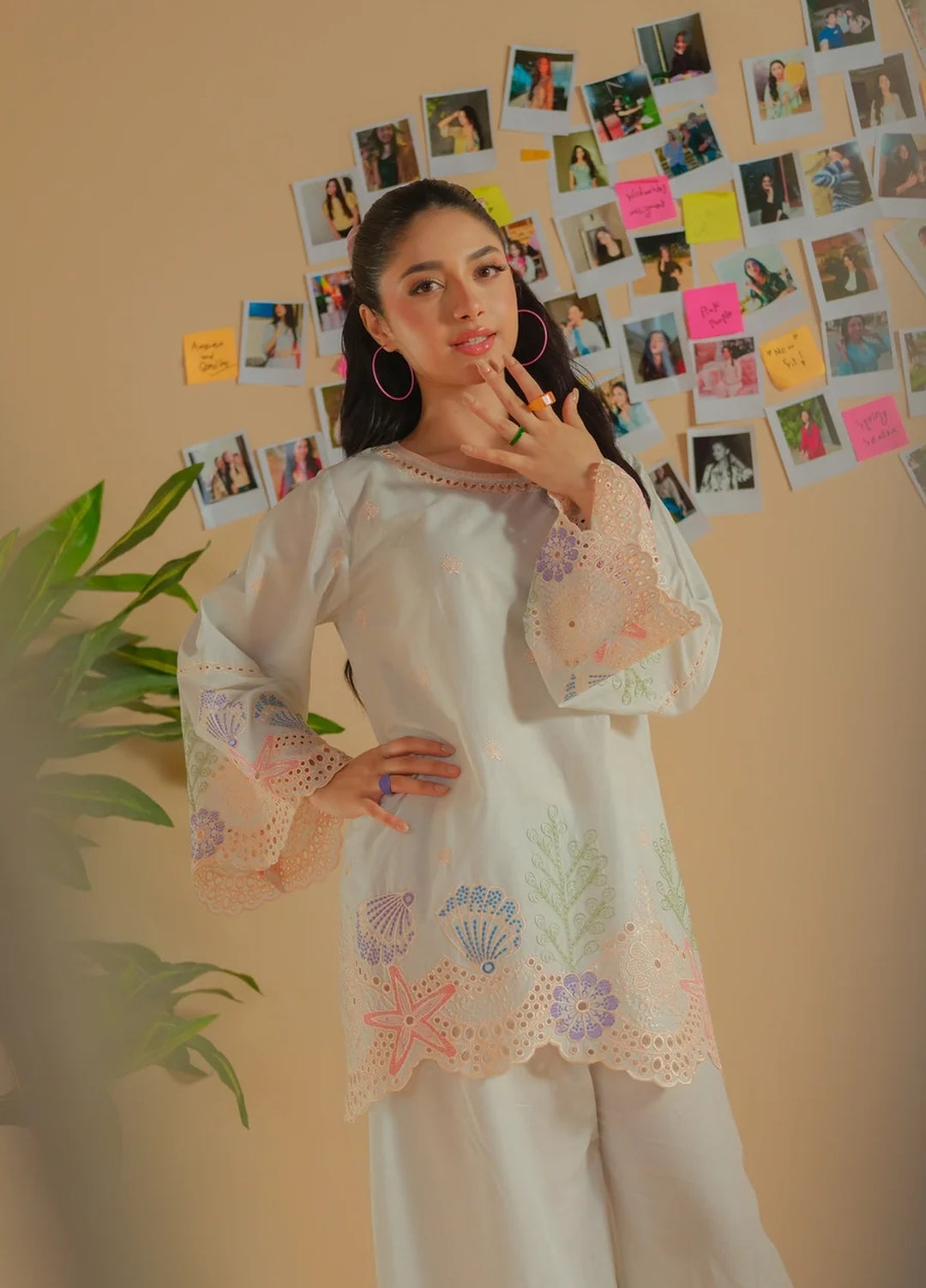 Dhaga Women RTW Embroidered Lawn 2 Piece Suit DHA-1010 - Casual Collection