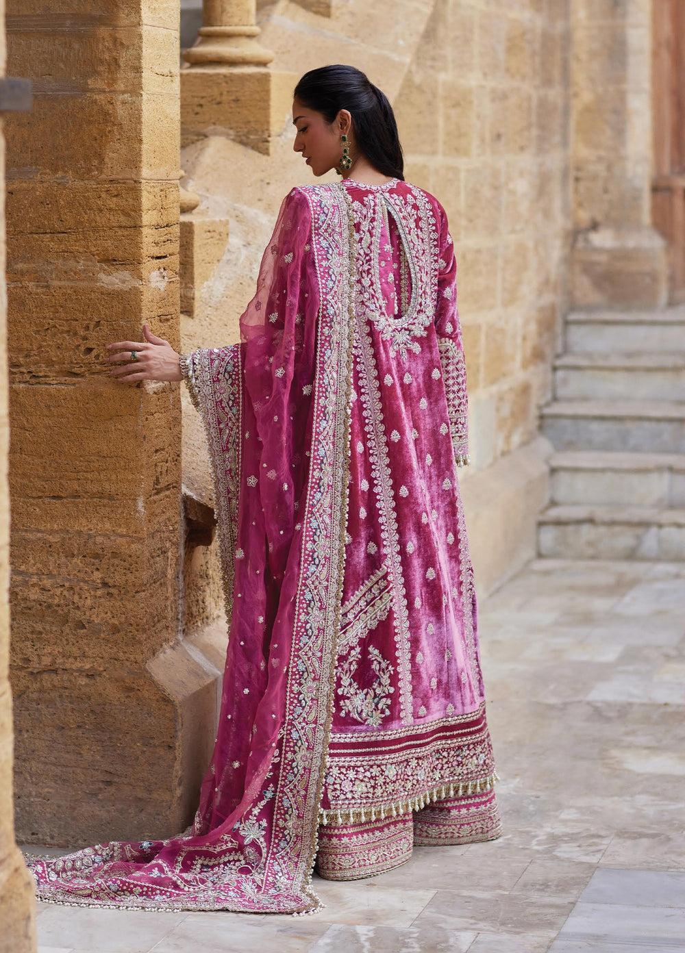 Dastangoi by Afrozeh Unstitched Embroidered Velvet 3 Piece Suit AF26UDW MEHFIL FW01211 - Wedding Collection