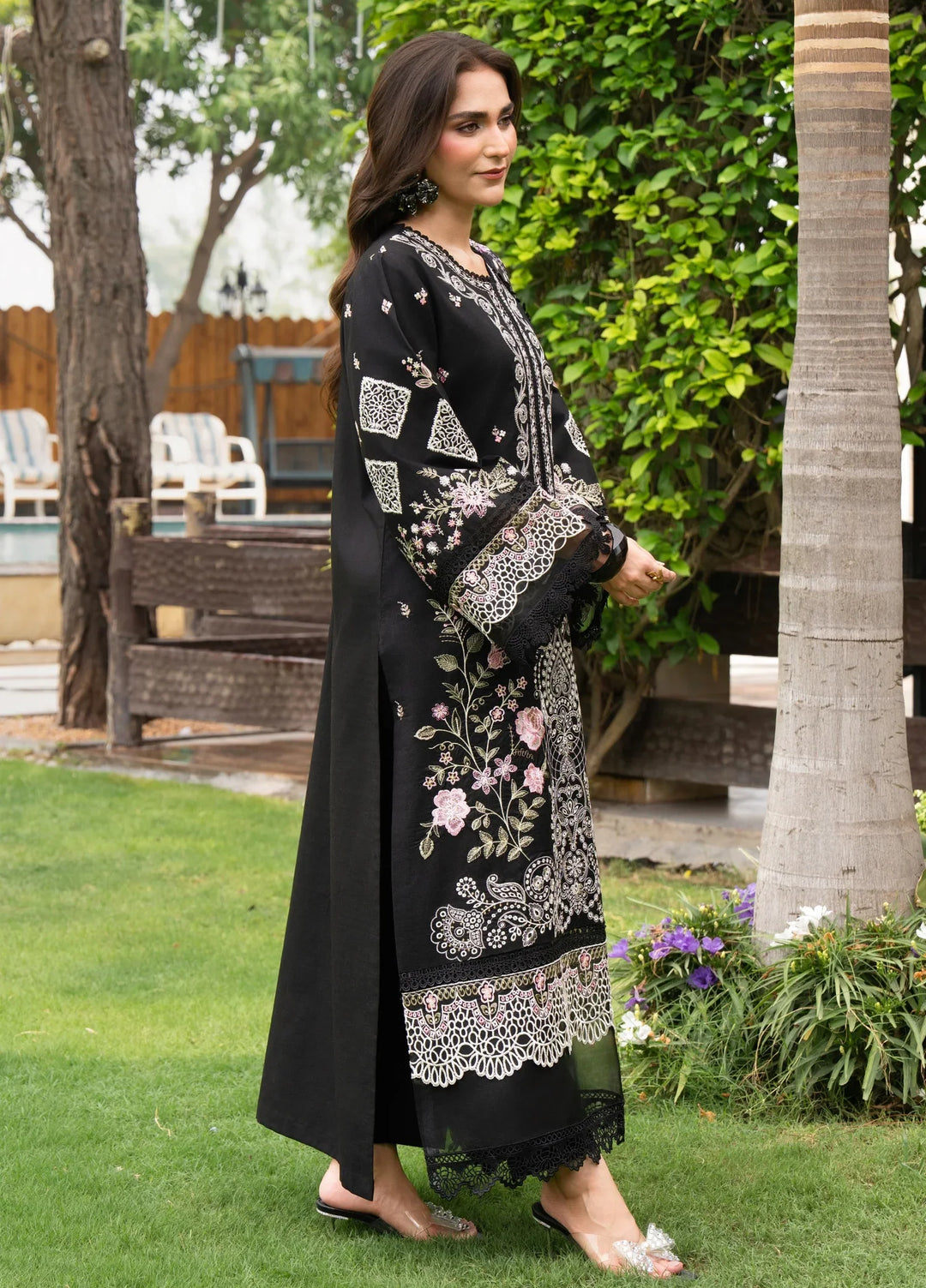 Chandan Nagri RTW Embroidered Lawn 3 Piece Suit Zara-Mist - Casual Collection