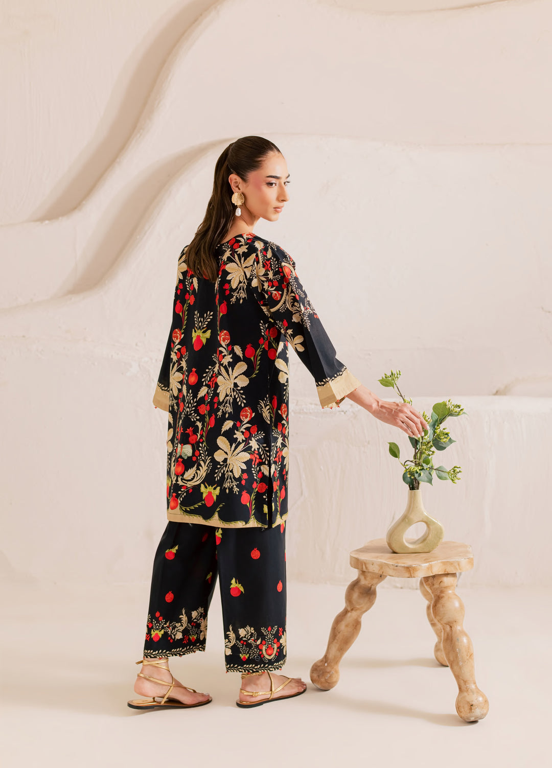 Day Dream by Rashid Textiles RTW Printed Lawn 2 Piece Suit AFTER DARK D-12 - Casual Collection