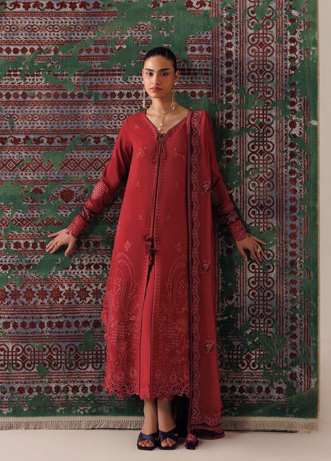 Q line by Qalamkar Unstitched Embroidered Slub Linen 3 Piece Suit QLK26UQL Zaira QLW-03 - Winter Collection