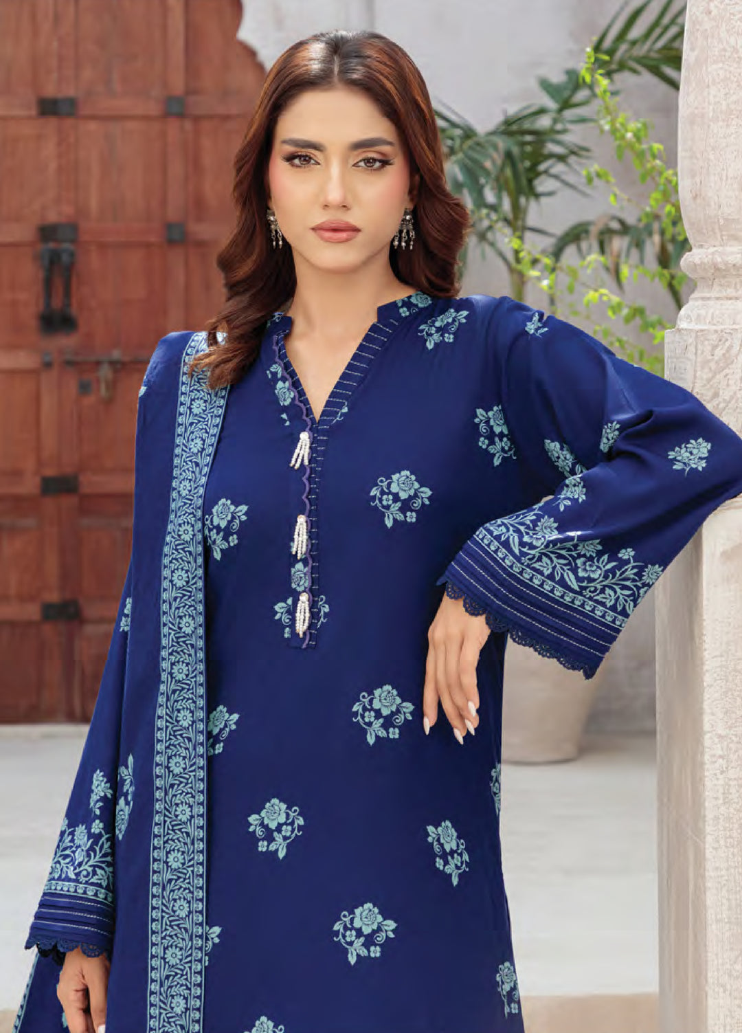 Lakhany Printed Pashmina Suits Unstitched 3 Piece LSM25LP LG-RL-0335-A - Winter Collection