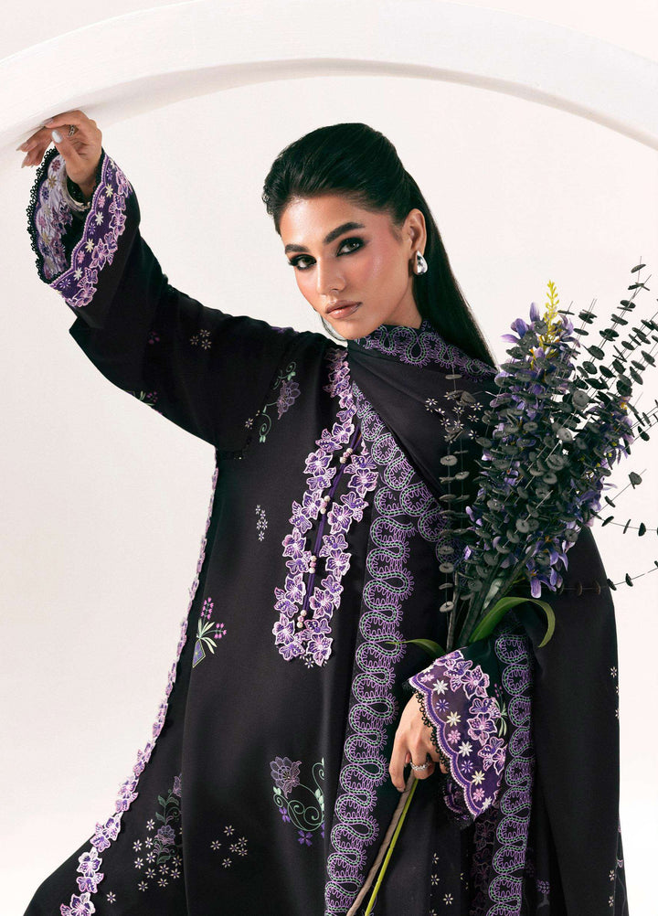 Q prints by Qalamkar Unstitched Embroidered Slub Linen 3 Piece Suit QLK26ULQ Sajal QPW-09B - Winter Collection