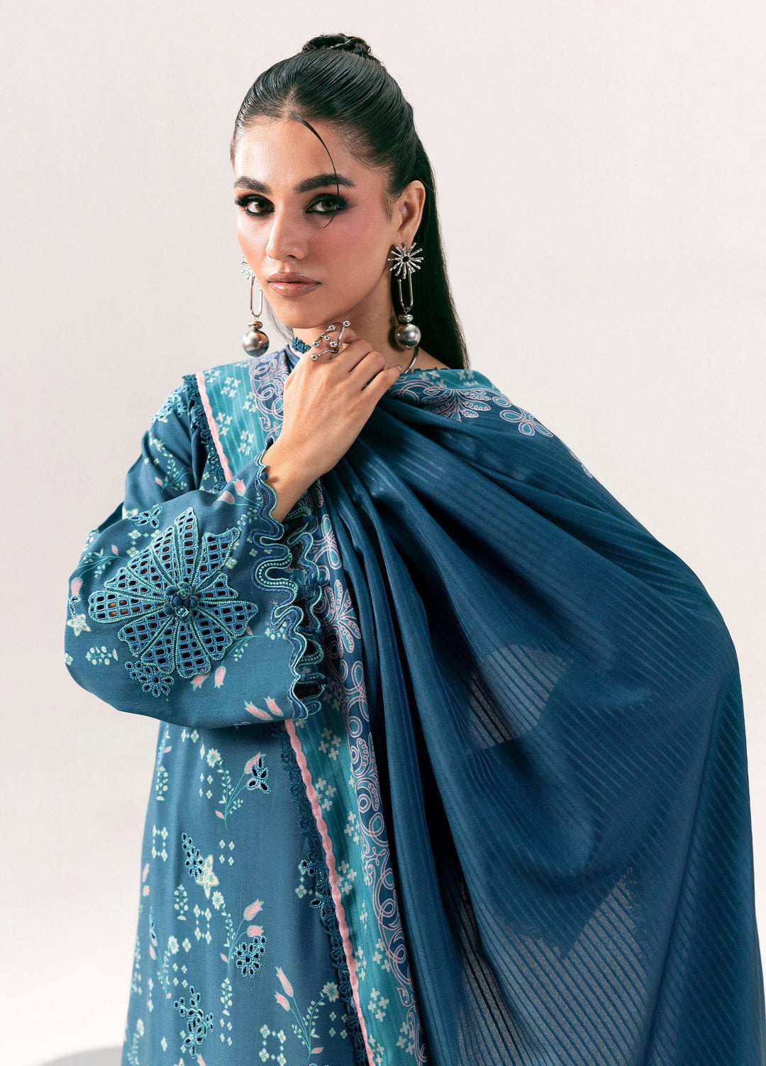 Q prints by Qalamkar Unstitched Embroidered Slub Linen 3 Piece Suit QLK26ULQ Rohi QPW-06B - Winter Collection